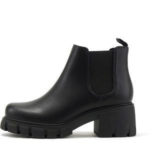 Soda Chelsea Boot